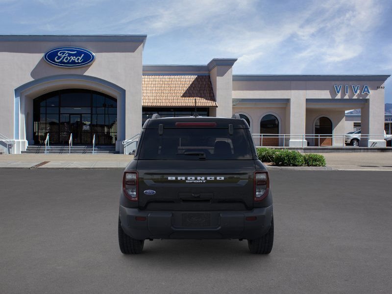 New 2025 Shadow Black Ford Outer Banks® image 5
