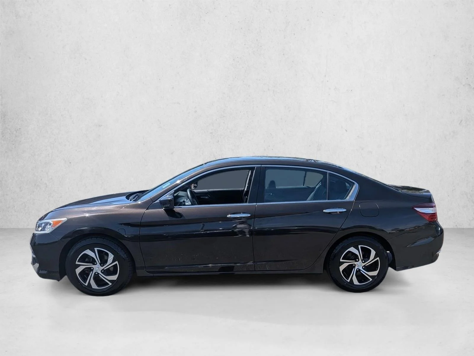 Used 2016 Kona Coffee Metallic Honda LX image 9