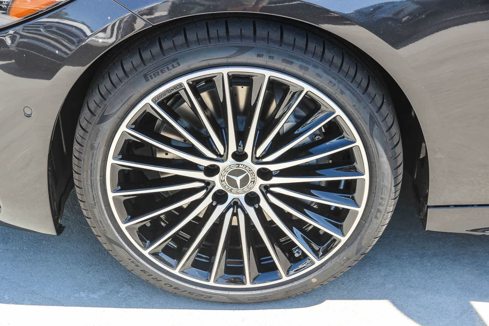 New 2026 Graphite Grey Metallic Mercedes-Benz C 300 image 10