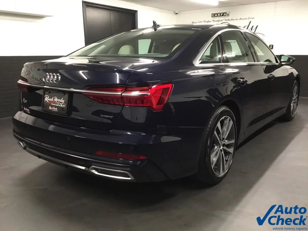 Used 2019 Blue Audi 3.0T Premium image 10
