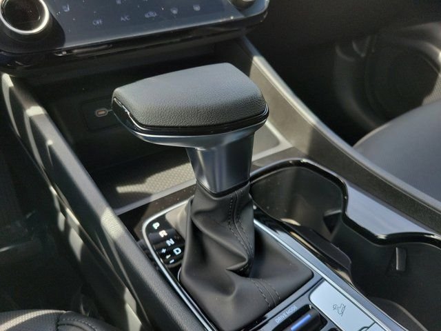 New 2026 Black Hyundai SEL FWD image 19