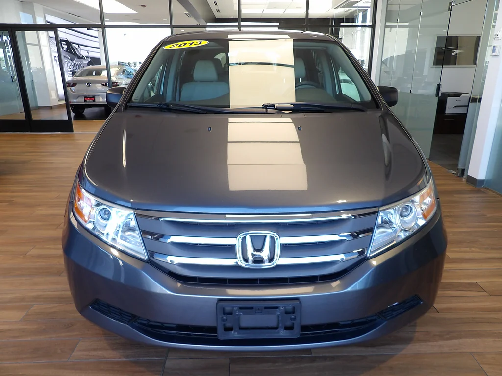Used 2013 Honda Odyssey LX with VIN 5FNRL5H28DB059340 for sale in Cleveland, OH