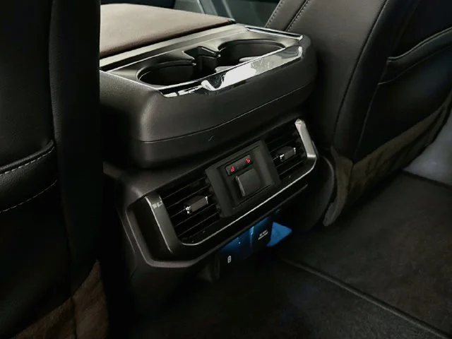 Certified Used 2023 Black Metallic Ford Lariat image 26