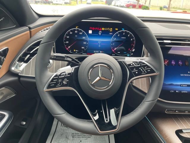 2025 Mercedes-Benz E-Class E350 - Photo 36