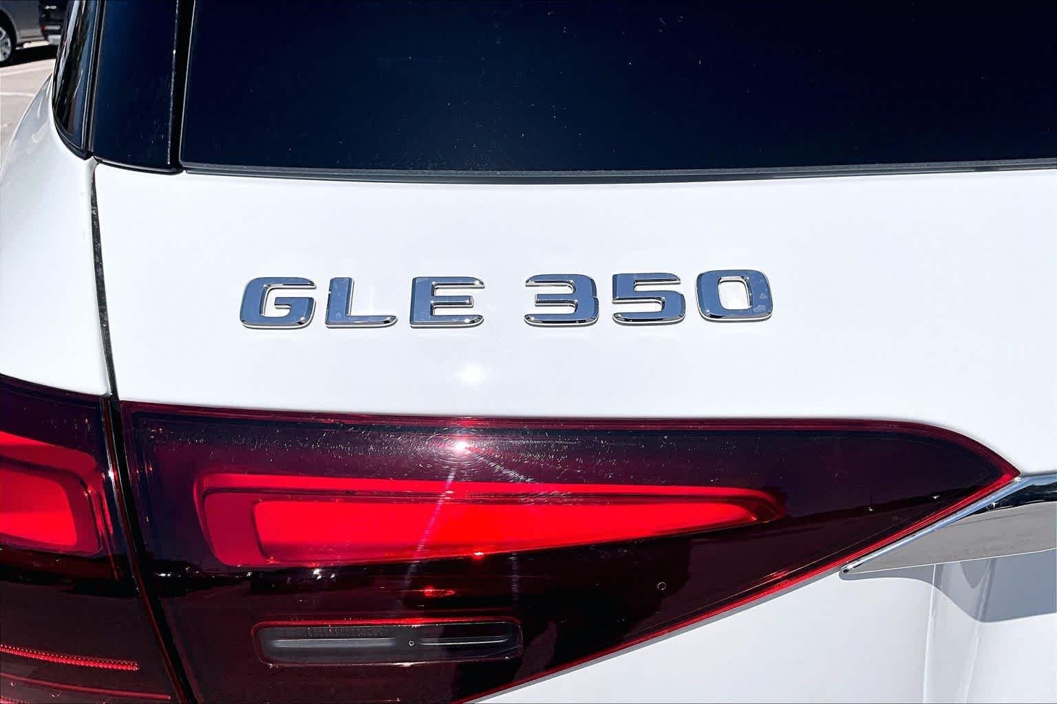 Used 2026 Polar White Mercedes-Benz GLE 350 image 10