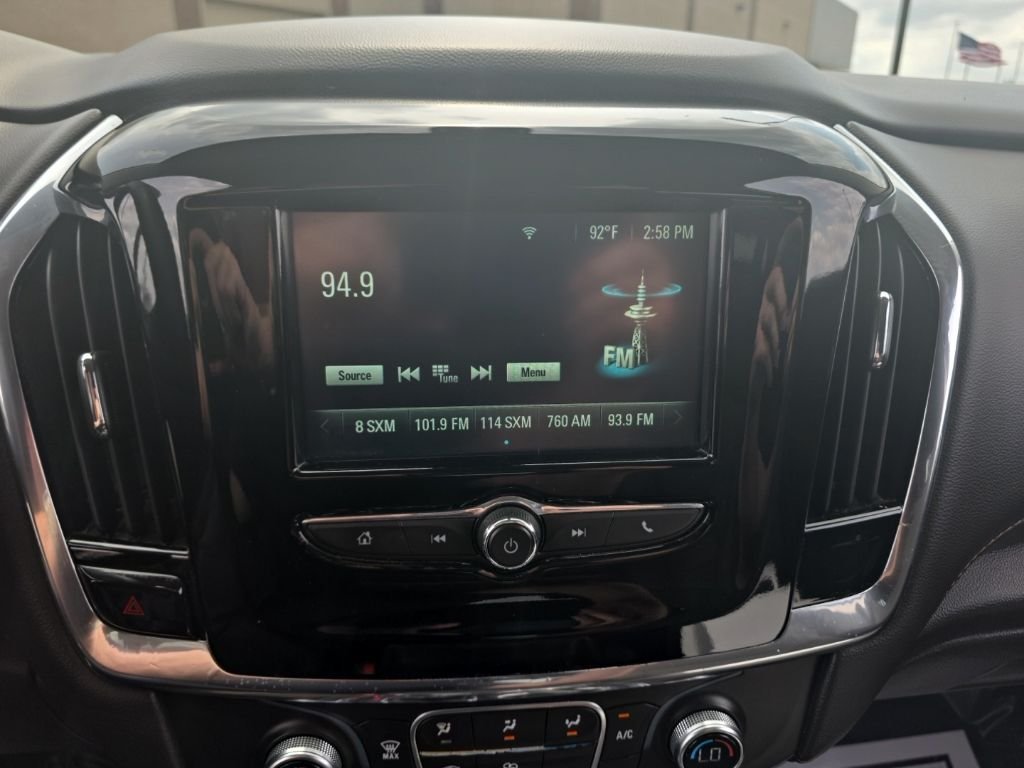 Used 2018 White Chevrolet LT image 14