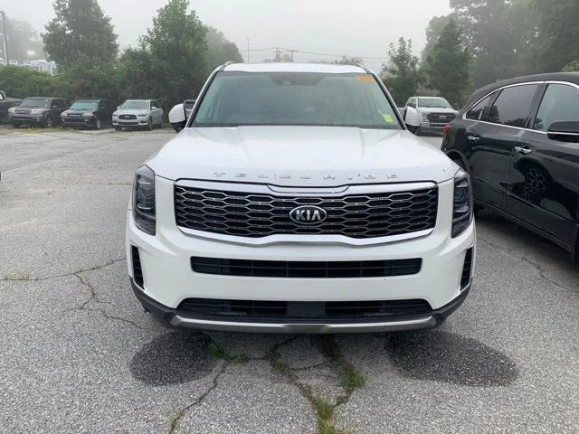 Used 2020 Snow White Pearl Kia EX image 3