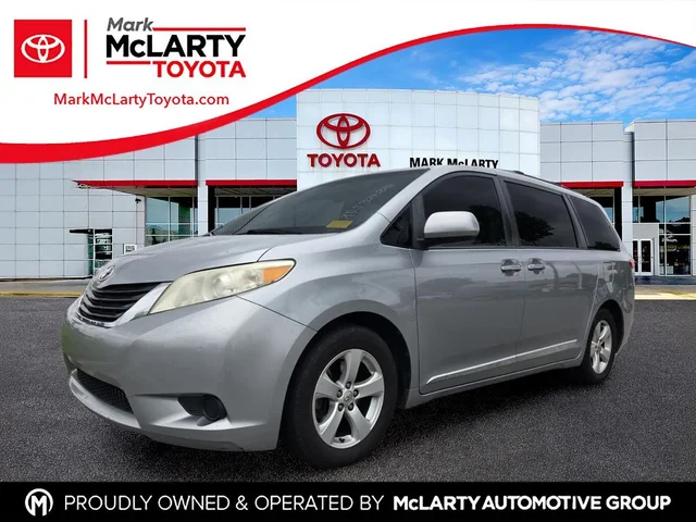 2013 Toyota Sienna LE