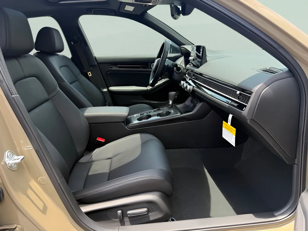 New 2026 Sand Dune Pearl Honda Sport Touring image 13