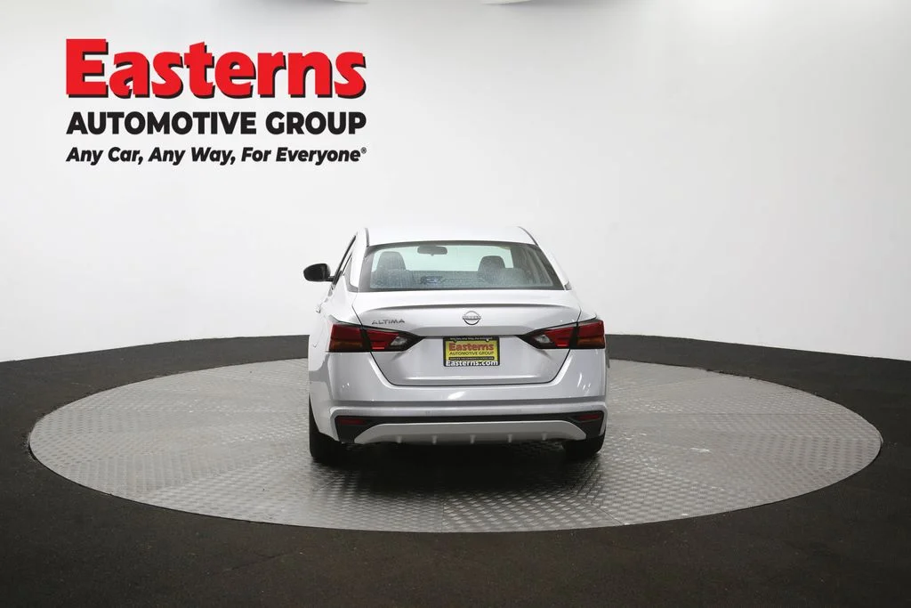 Used 2024 Silver Nissan 2.5 S image 35