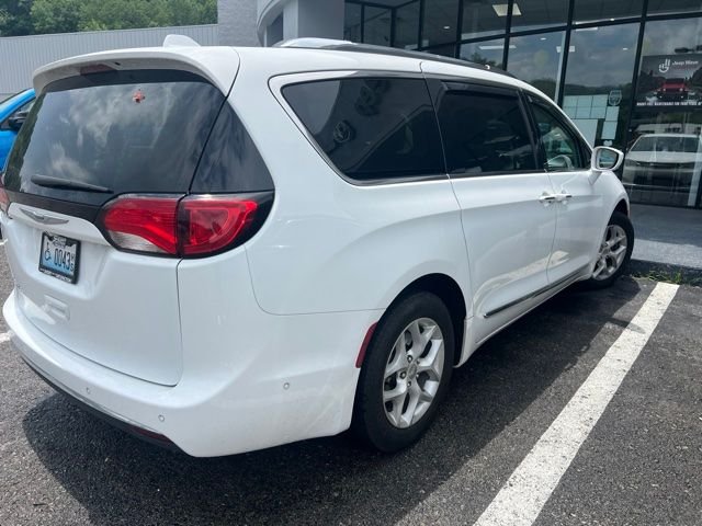 Used 2017 White Chrysler Touring L Plus image 3