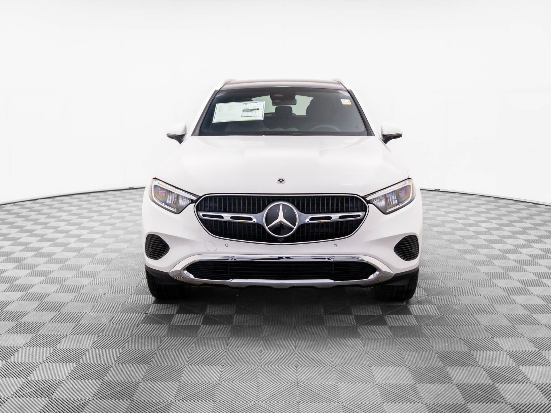 New 2026 White Mercedes-Benz GLC 300 image 8