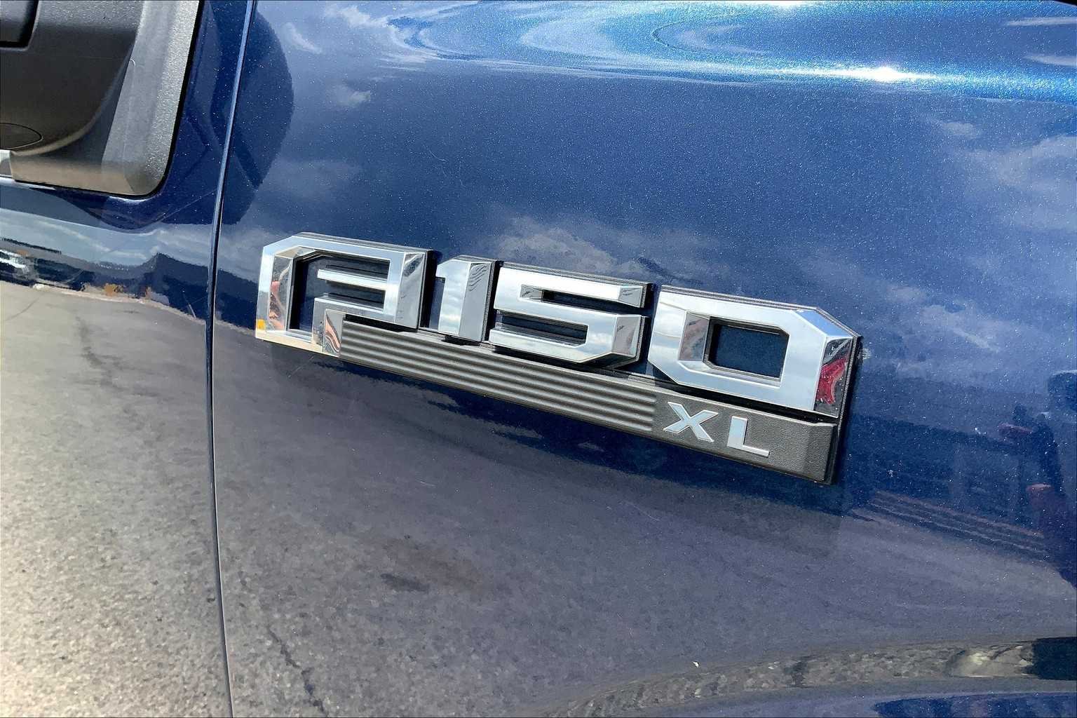 Used 2018 Blue Jeans Metallic Ford XL image 60