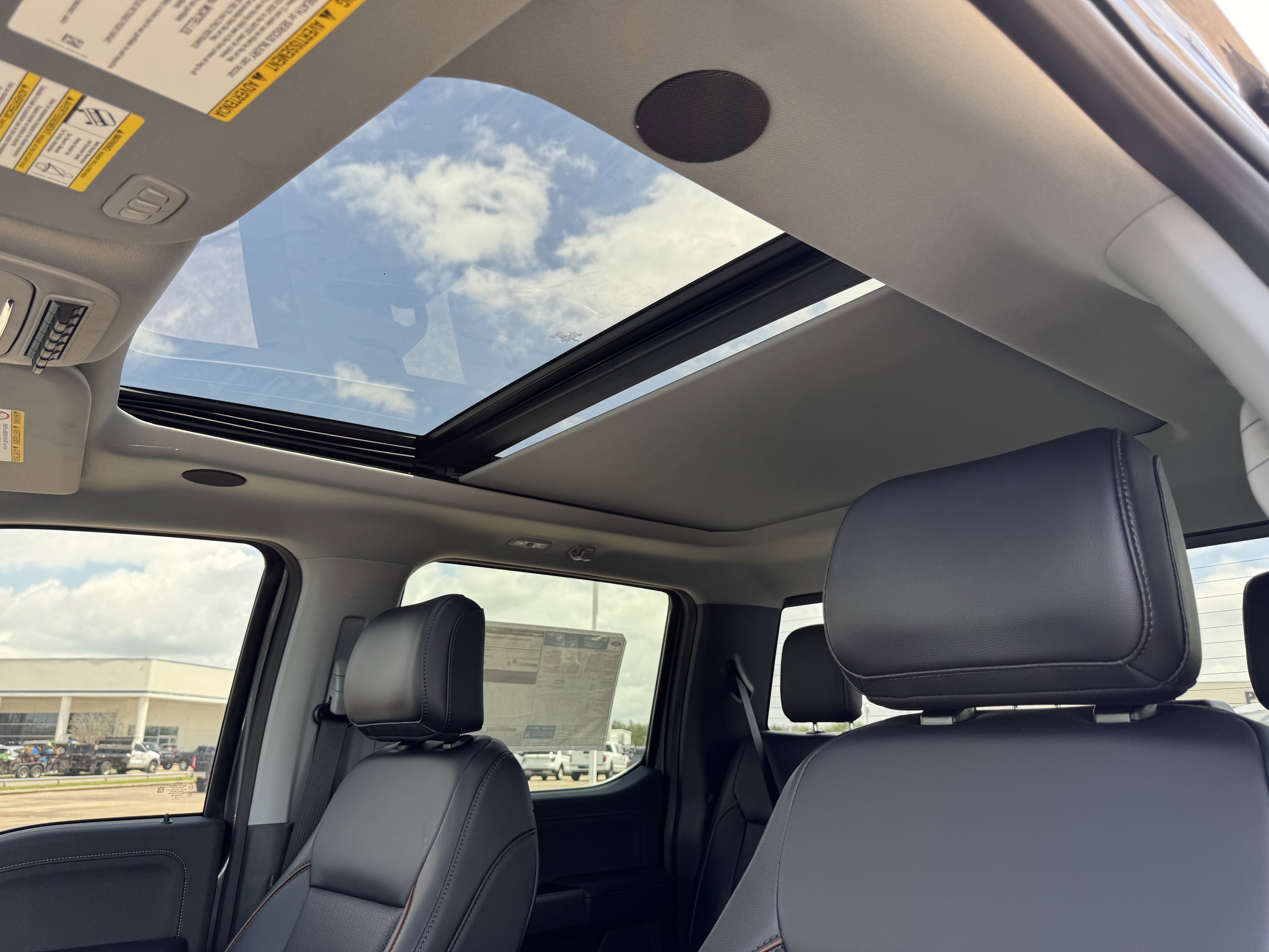 New 2026 Carbonized Gray Metallic Ford LARIAT image 21