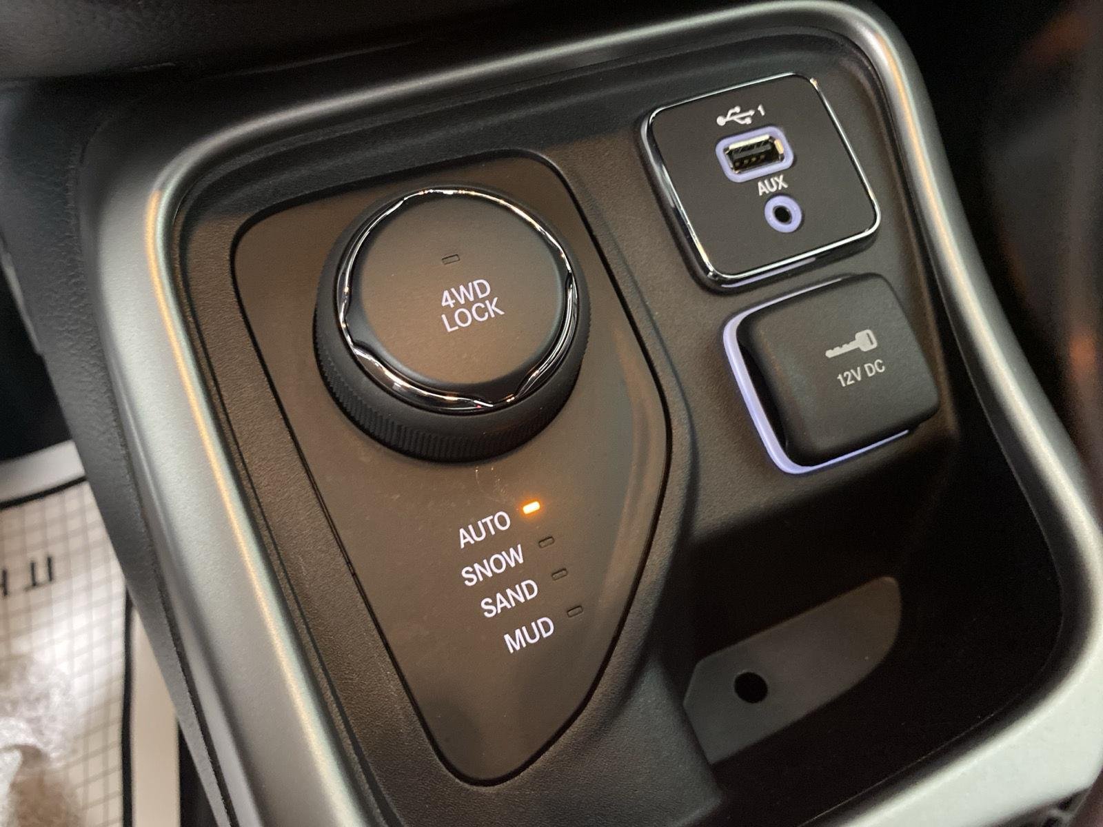 Used 2021 Diamond Black Crystal Pearlcoat Jeep 80th Anniversary image 27