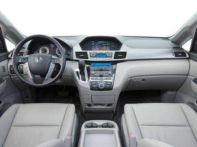 Used 2013 Polished Metal Metallic Honda Touring Elite image 4