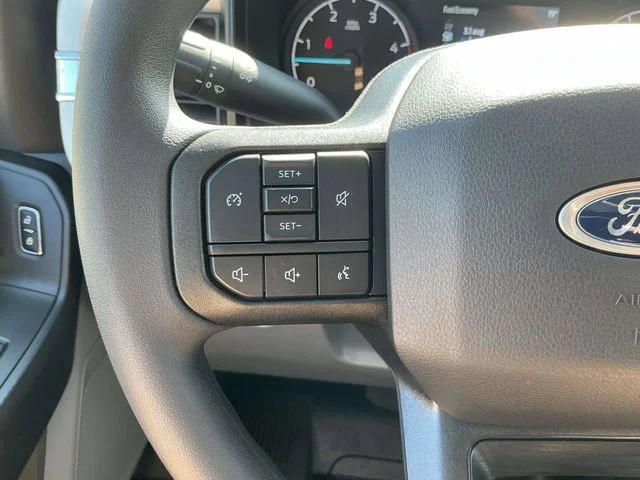 2026 Ford F-350 Super Duty XL - Photo 15
