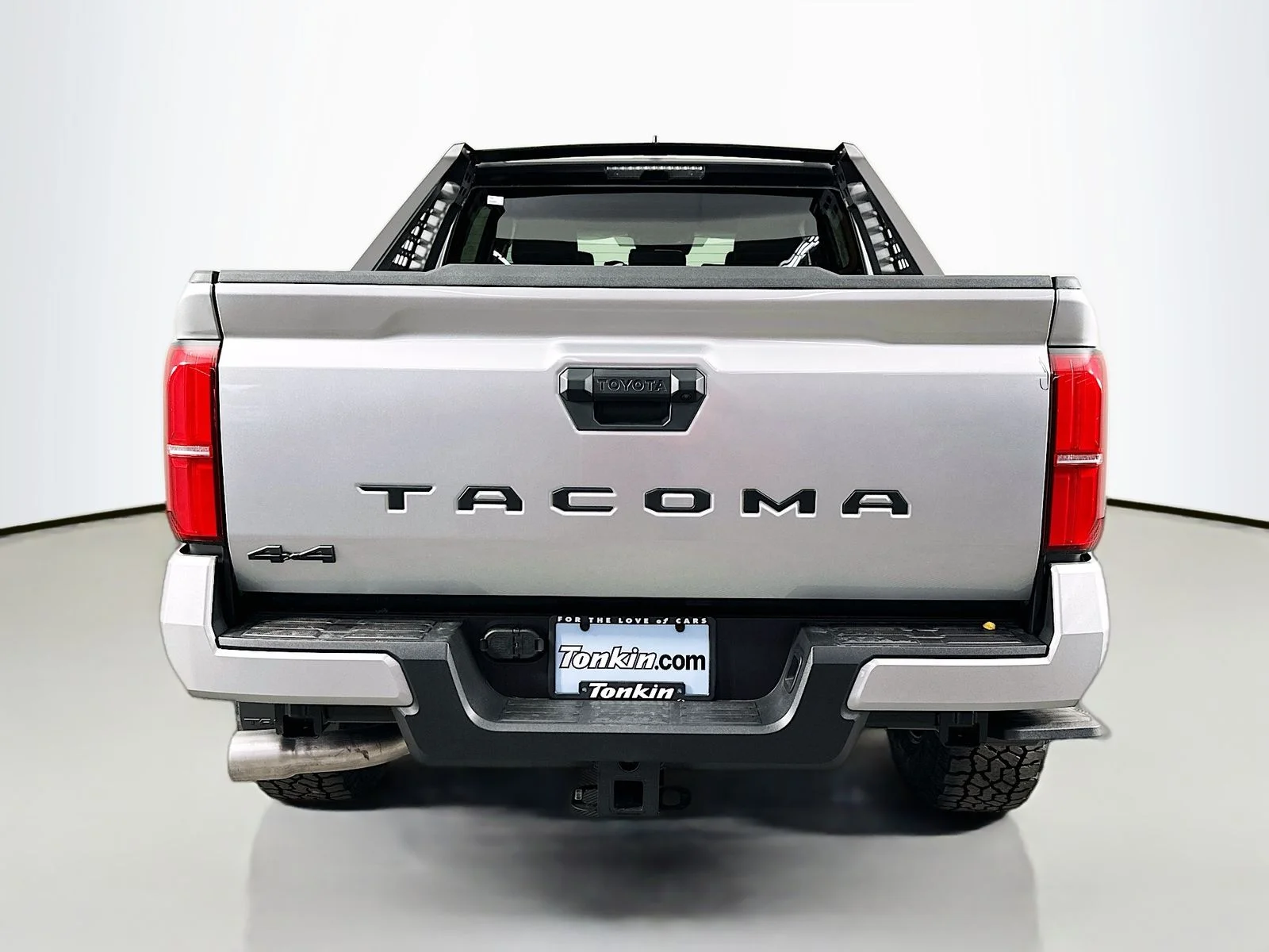 2025 Toyota Tacoma SR5 - Photo 6