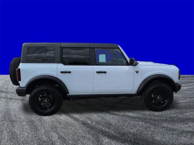 New 2026 Oxford White Ford Badlands® image 3