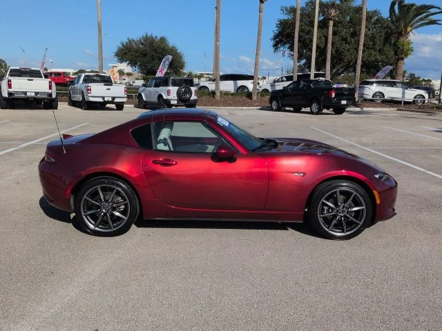 Used 2021 Red Mazda Grand Touring image 3