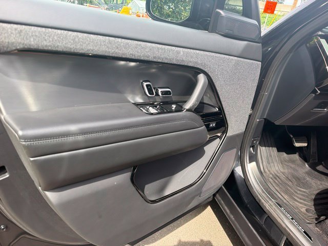Certified Used 2025 Black Land Rover Dynamic SE image 9
