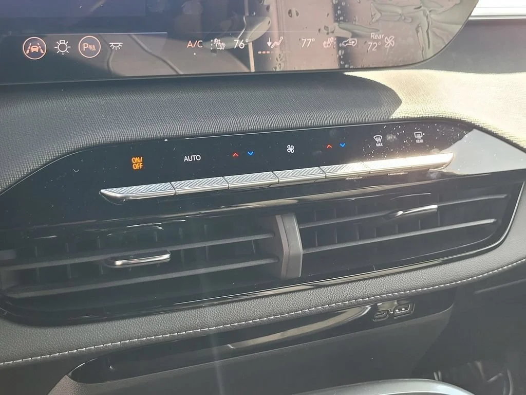 2025 Buick Enclave Sport Touring - Photo 19