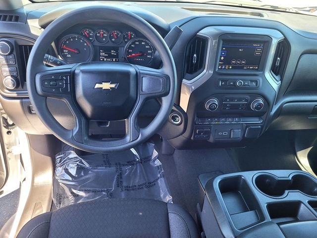 Used 2023 White Chevrolet Custom image 9