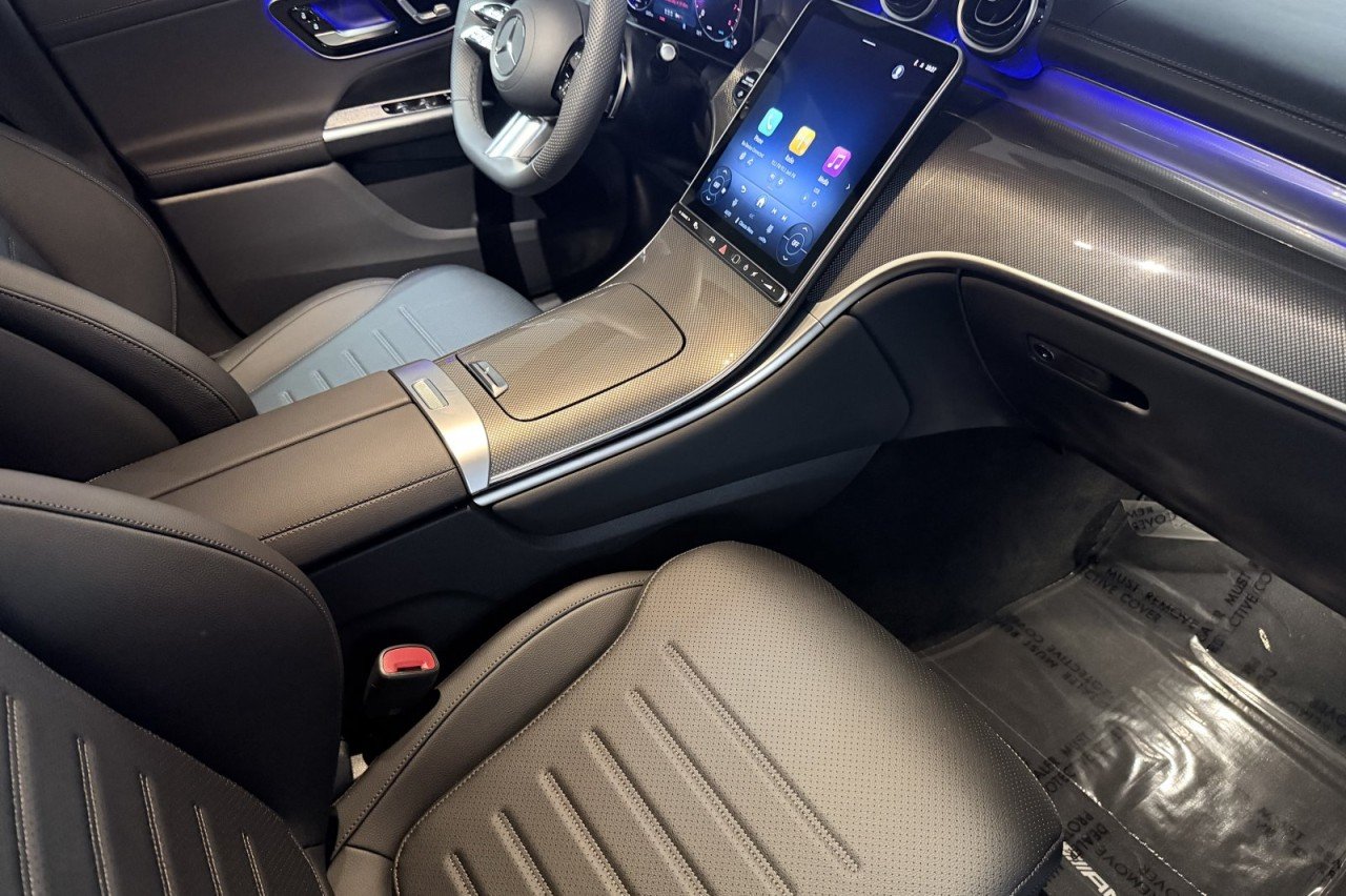 New 2026 Black Mercedes-Benz GLC 300 4MATIC® SUV image 15