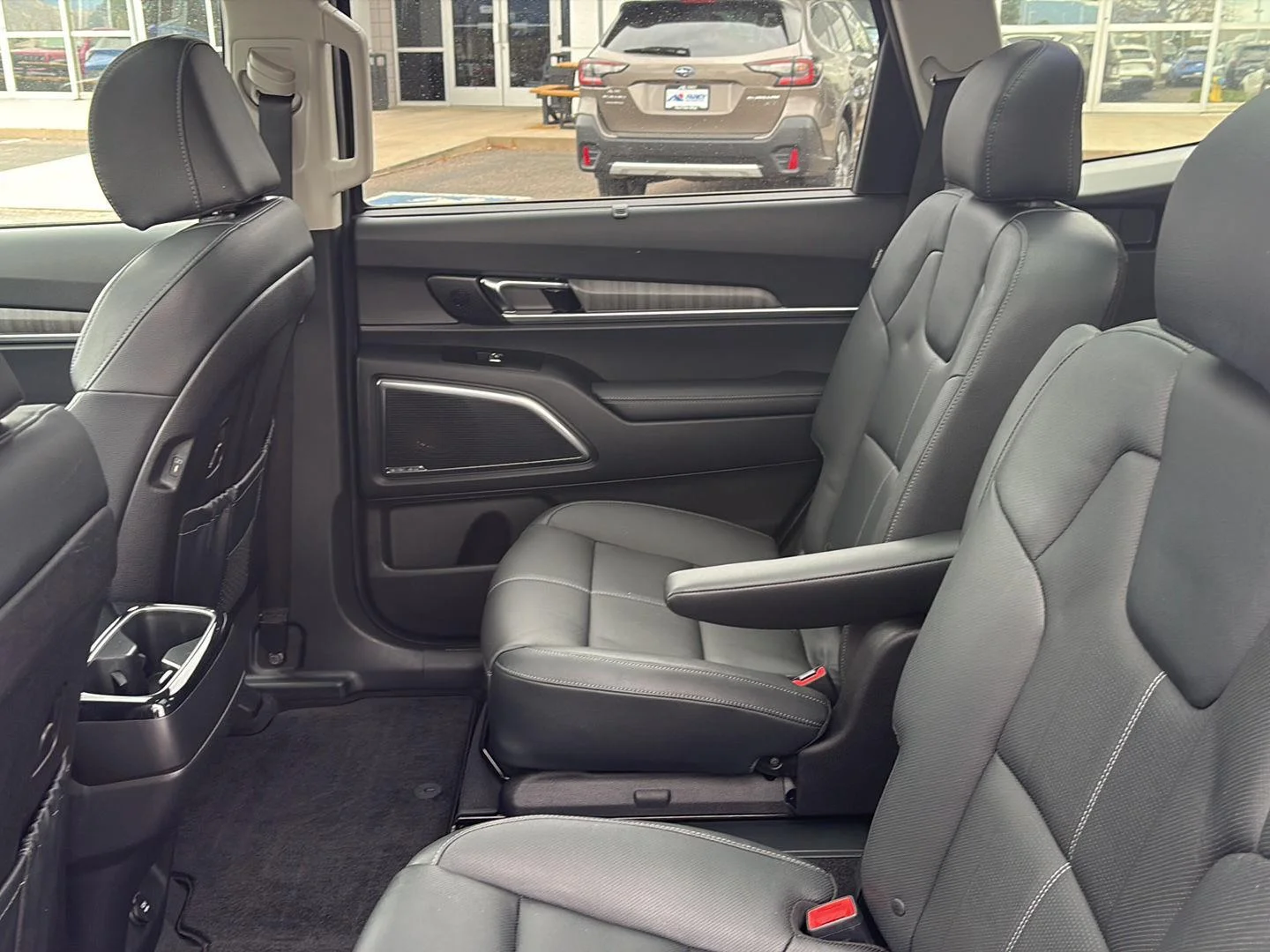 Used 2024 Dark Moss Kia SX image 19