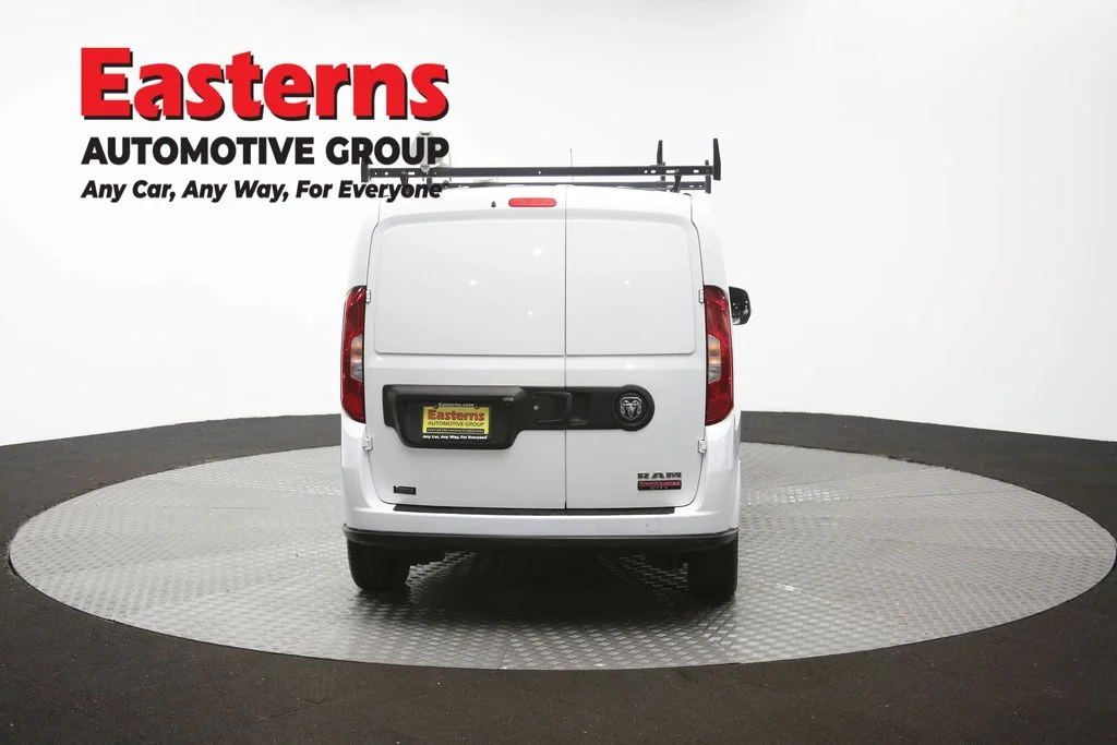 Used 2022 White Ram Base image 36