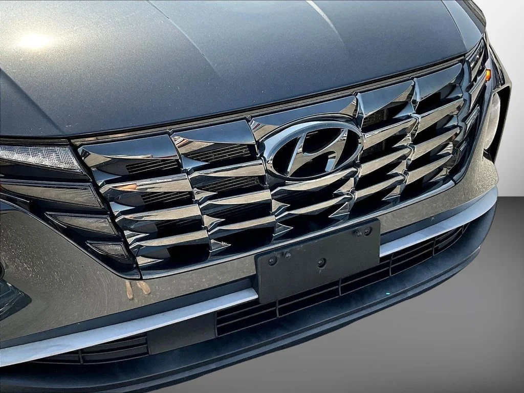 Used 2022 Gray Hyundai SEL image 30