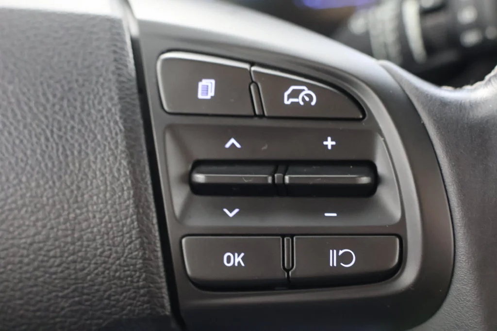 Used 2023 Galactic Gray Hyundai SEL image 12