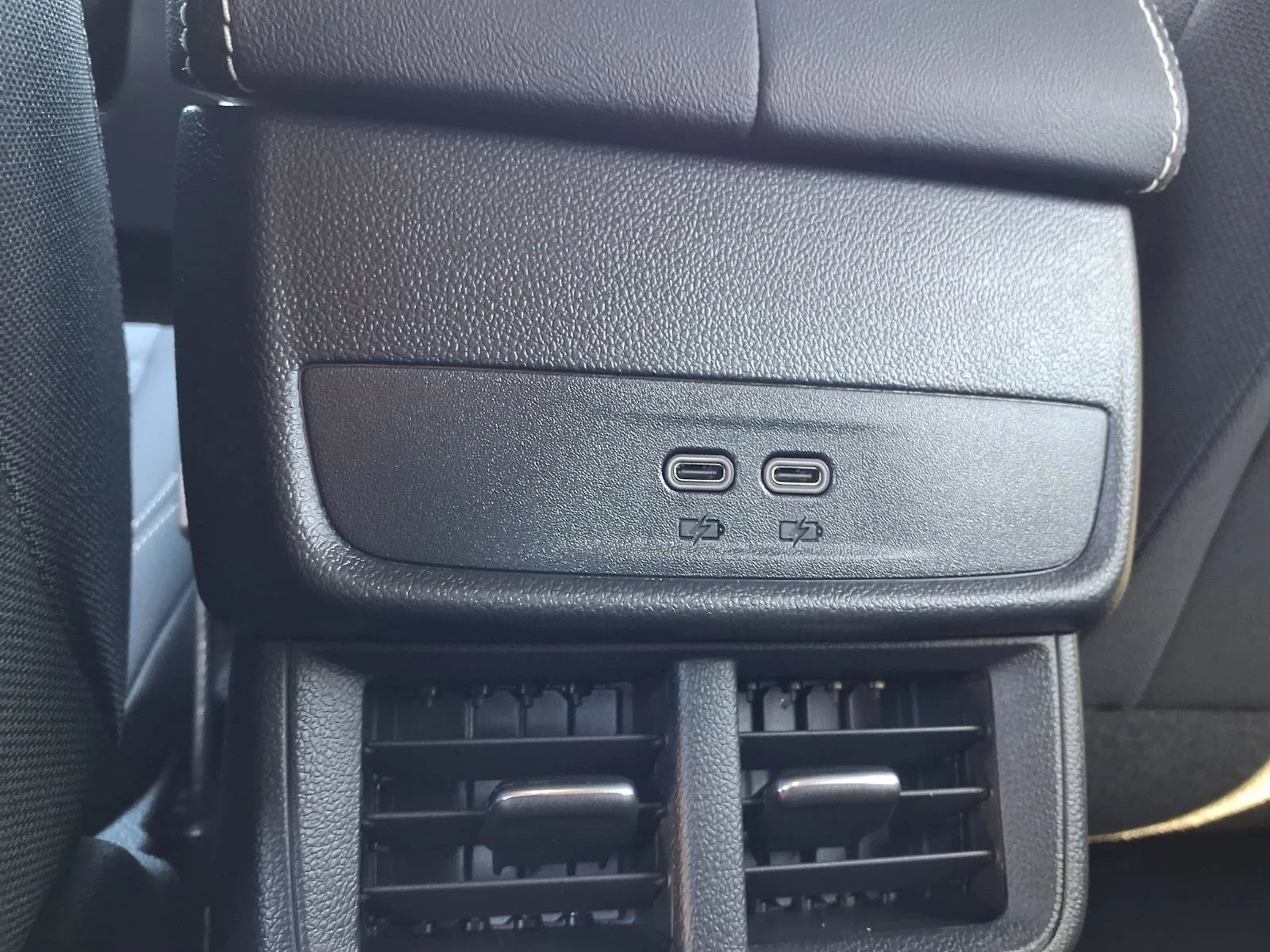 2027 GMC Terrain Elevation - Photo 15