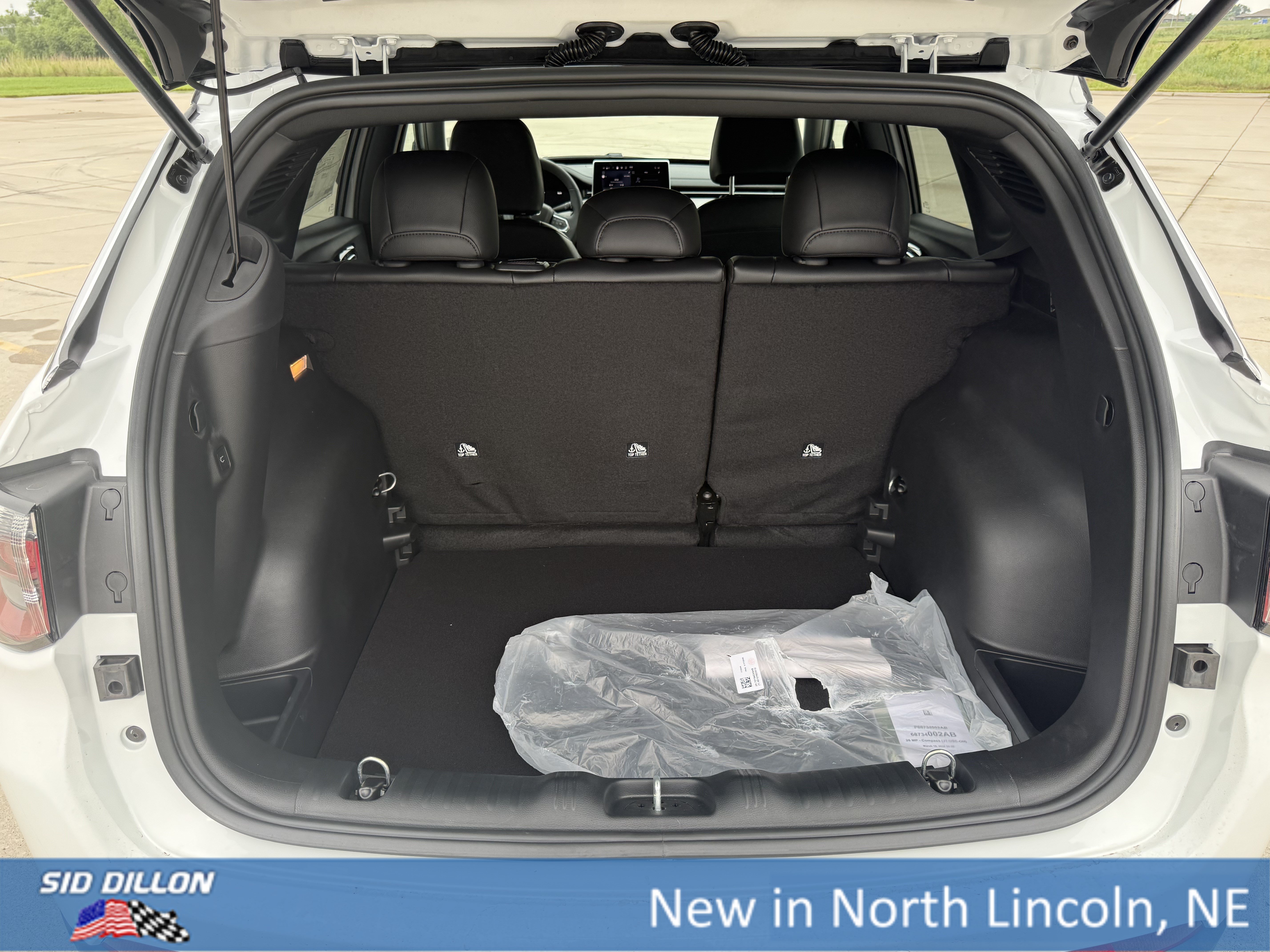 New 2026 Bright White Clearcoat Jeep Limited image 7