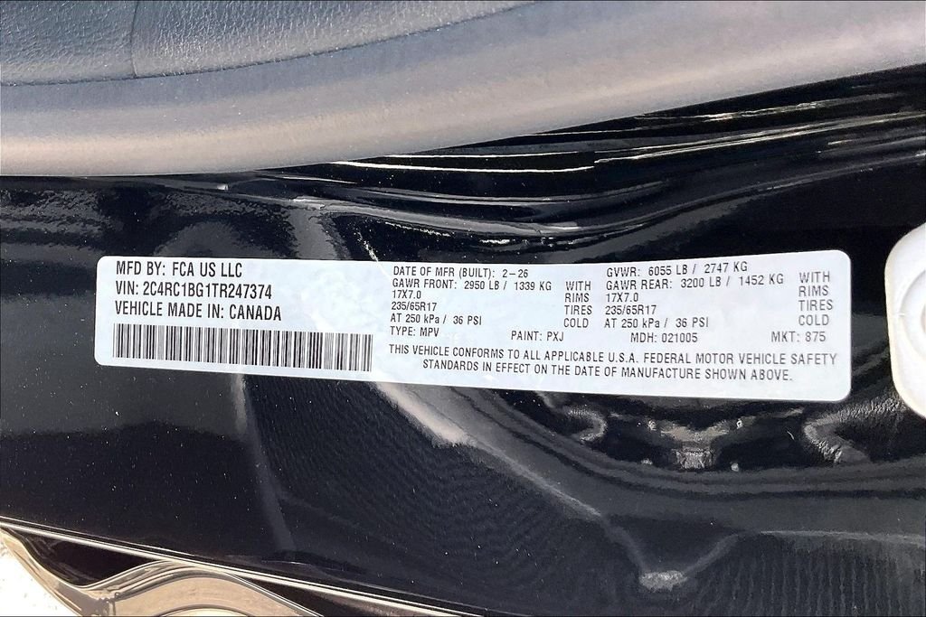 New 2026 Chrysler Pacifica Select 4D Passenger Van