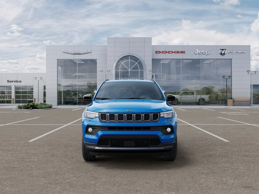 New 2026 Hydro Blue Pearl-Coat Exterior Paint Jeep Latitude image 7
