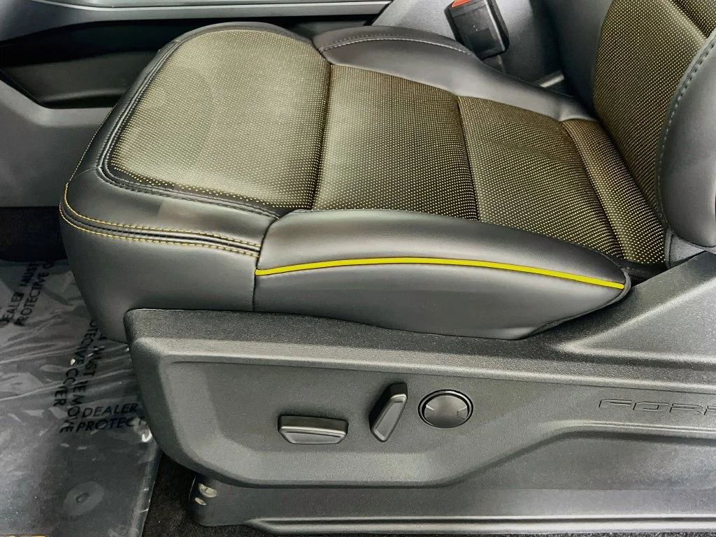 New 2026 White Ford Tremor image 23