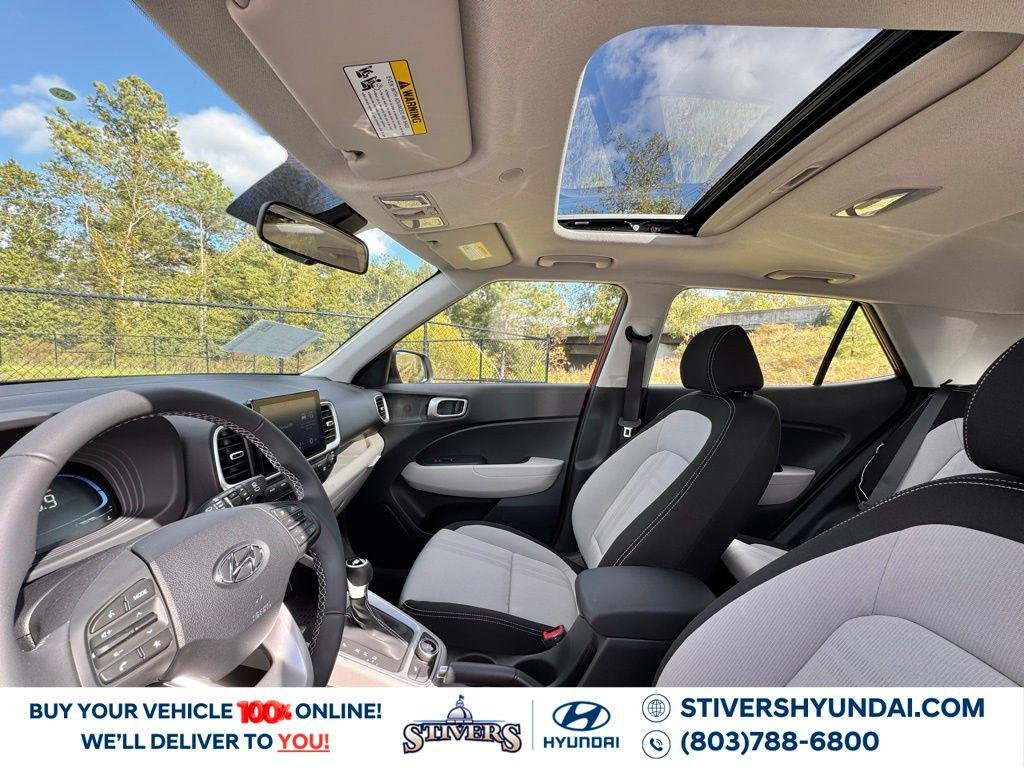 2026 Hyundai Venue SEL - Photo 17