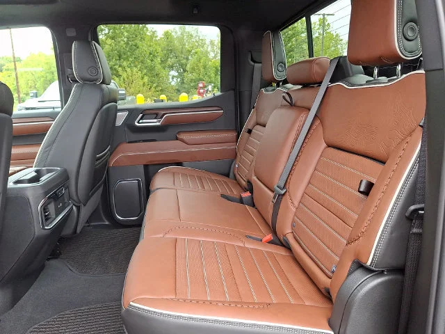 New 2026 Onyx Black GMC Denali Ultimate image 9