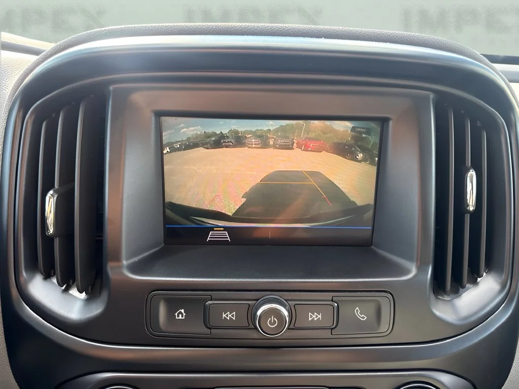 Used 2020 Black Chevrolet Work Truck image 16