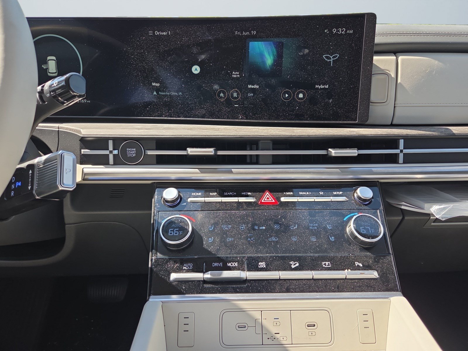 2026 Hyundai Santa Fe Limited - Photo 11