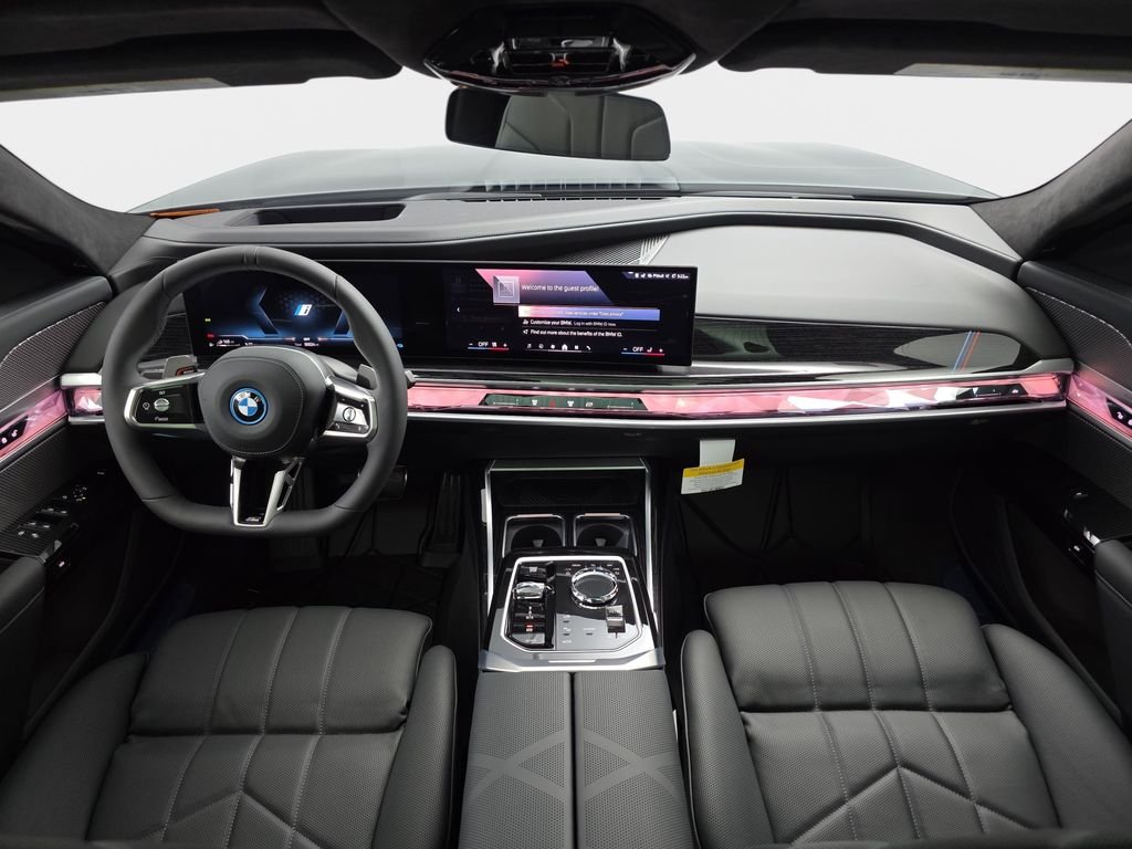 2026 BMW 7 Series 750e - Photo 10