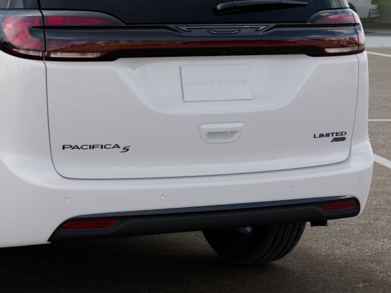 New 2027 Bright White Clear-Coat Exterior Paint Chrysler Limited image 13
