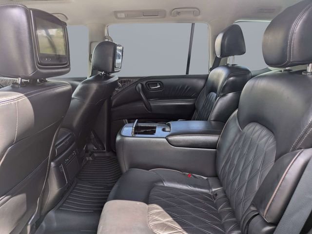 Used 2023 Black Nissan Platinum image 14