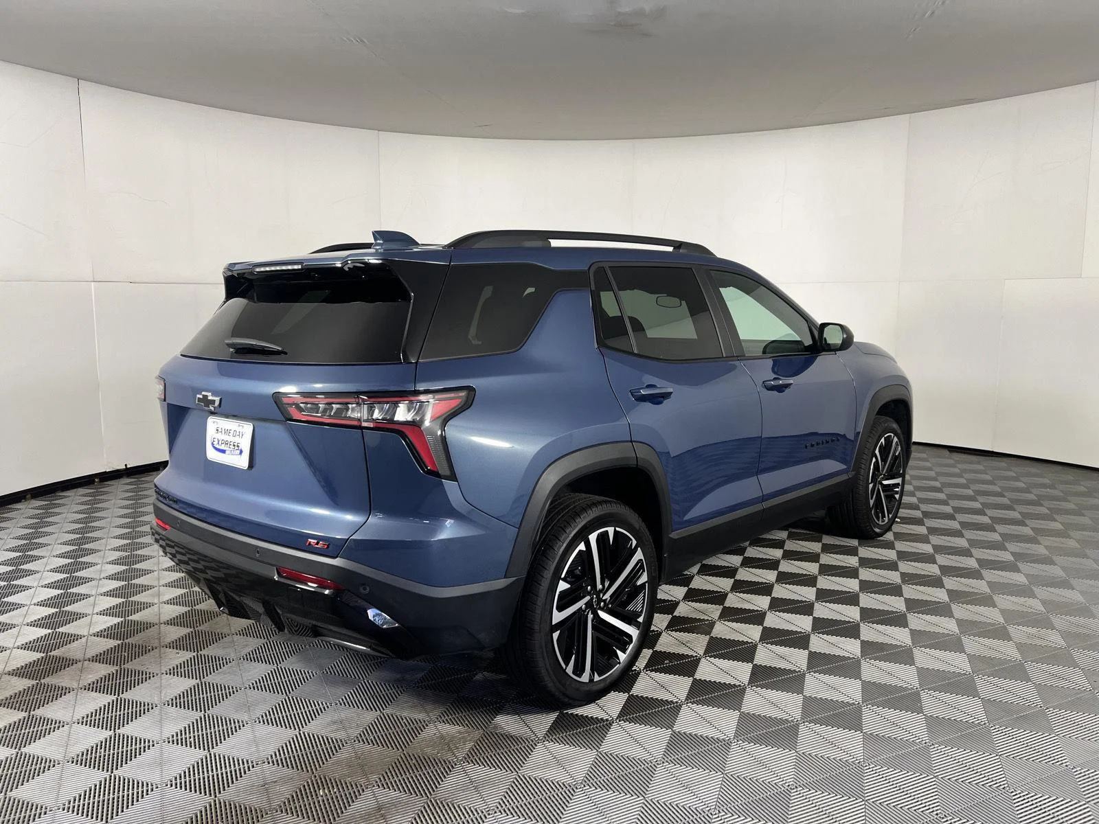 Used 2026 Lakeshore Blue Metallic Chevrolet AWD RS image 28
