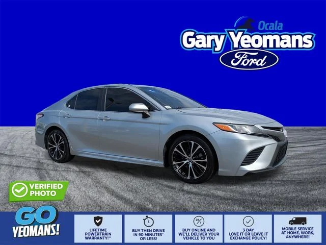 Certified Used 2020 Celestial Silver Metallic Toyota SE image 1