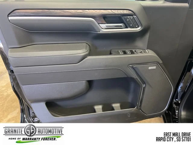2026 GMC Sierra 1500 SLT - Photo 17