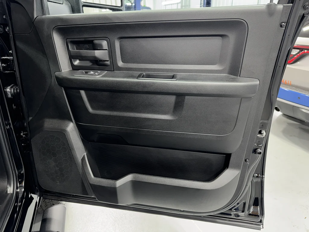 2025 RAM 2500 Tradesman - Photo 16