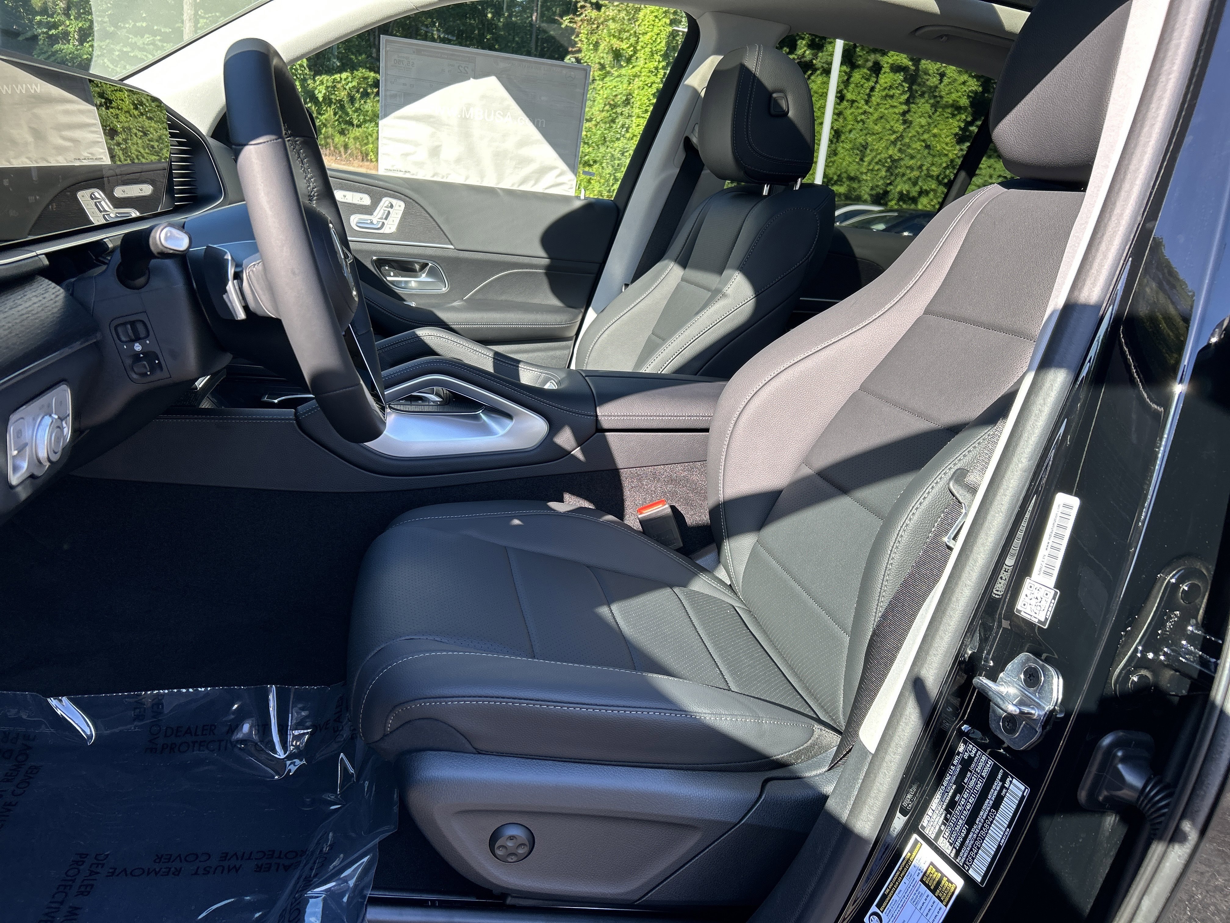 New 2026 Black Mercedes-Benz GLE 350 4MATIC® SUV image 19