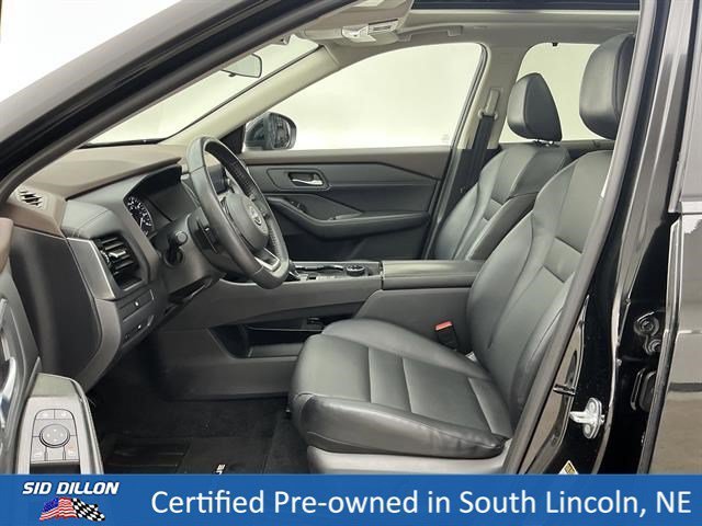 Used 2023 Super Black Nissan SV image 16